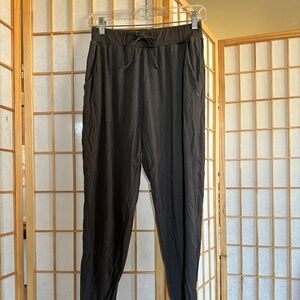 Cozy Earth bamboo lounge pants